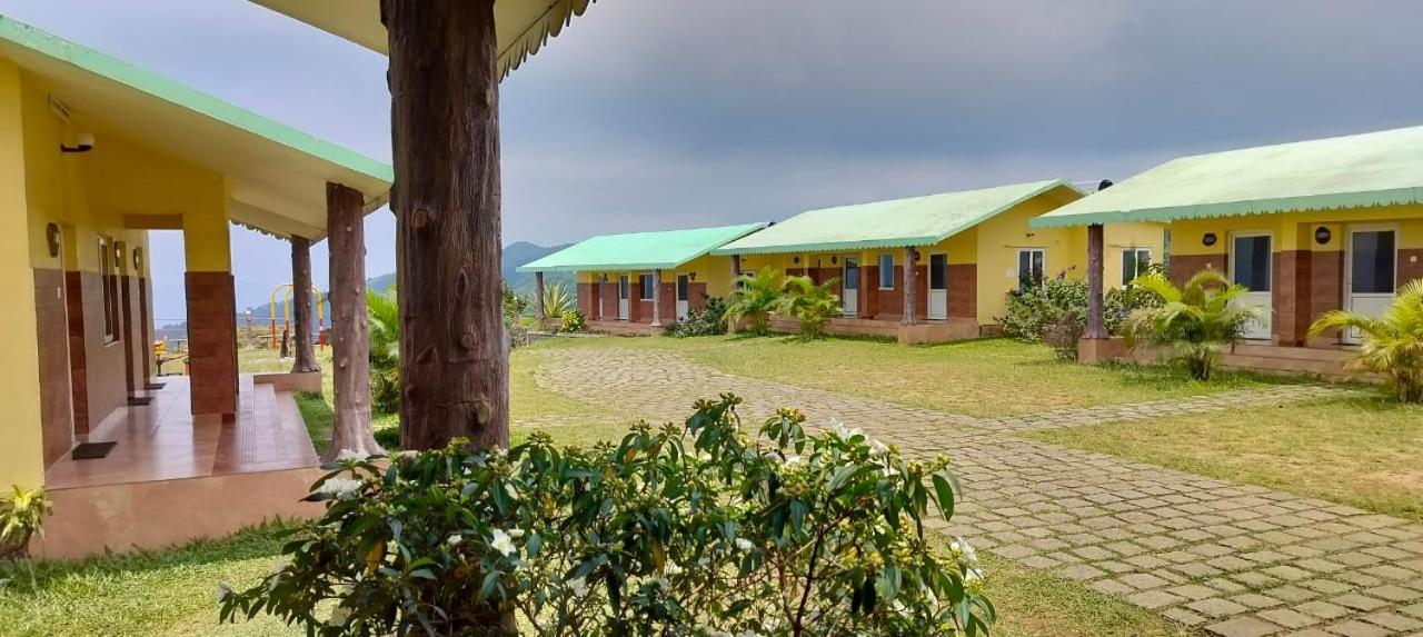 Pagoda Plantation Resort Pīrmed المظهر الخارجي الصورة